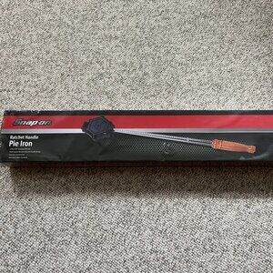 Snap On Tools Pie Iron with Ratchet Handle Cast Iron SSX21P113 New